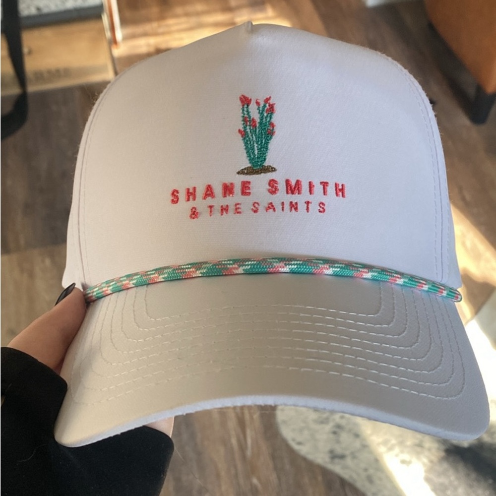 Trucker hat